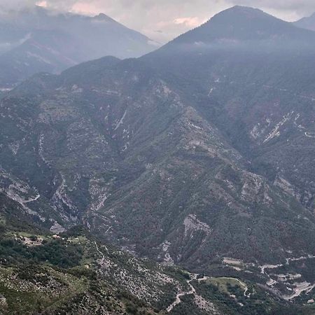 مبيت وإفطار Ilonse La Gruppio المظهر الخارجي الصورة